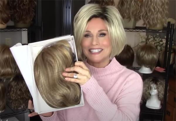 How To Store Wigs